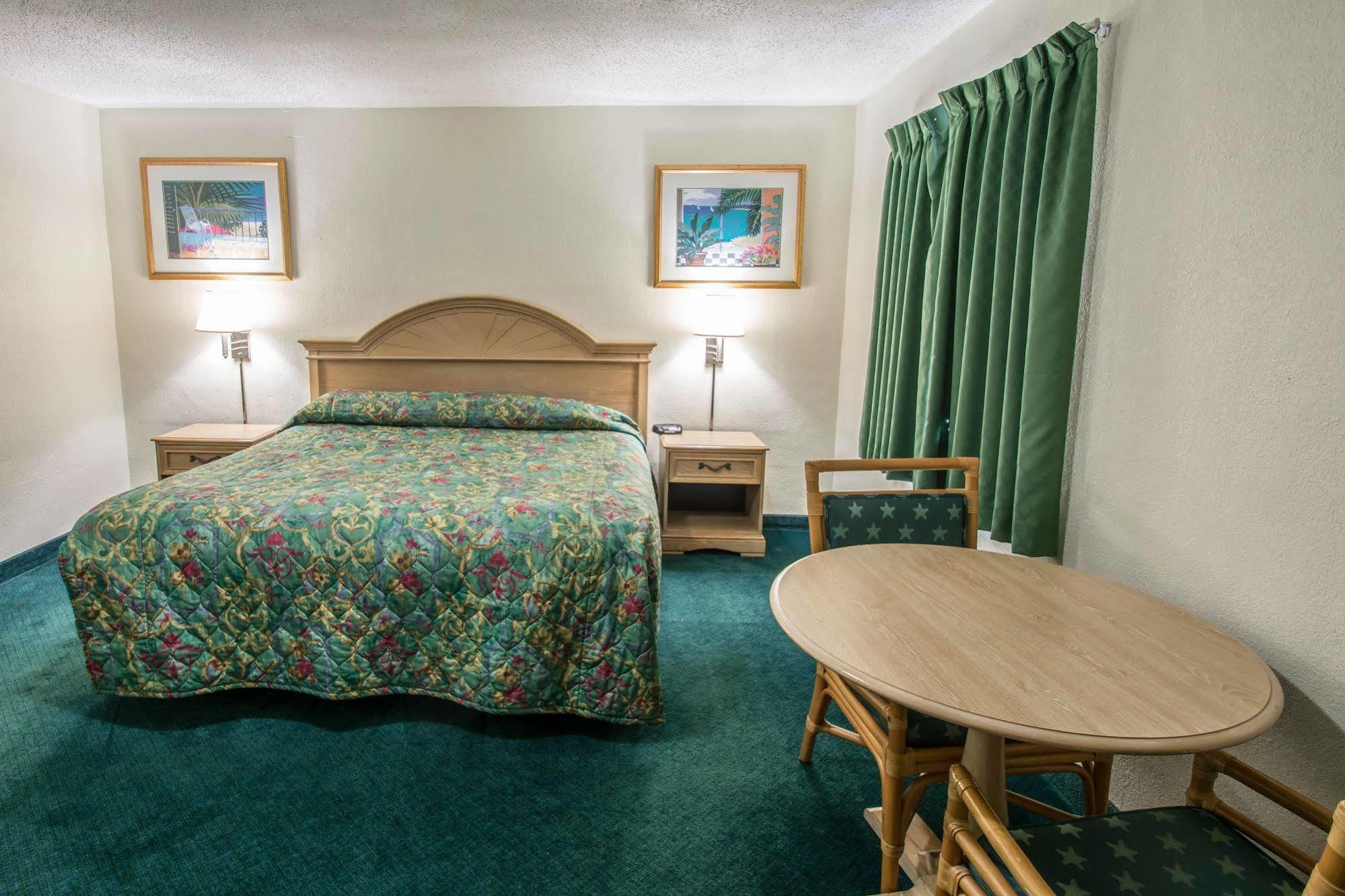 Rodeway Inn Fort Pierce Us Highway 1 Bagian luar foto